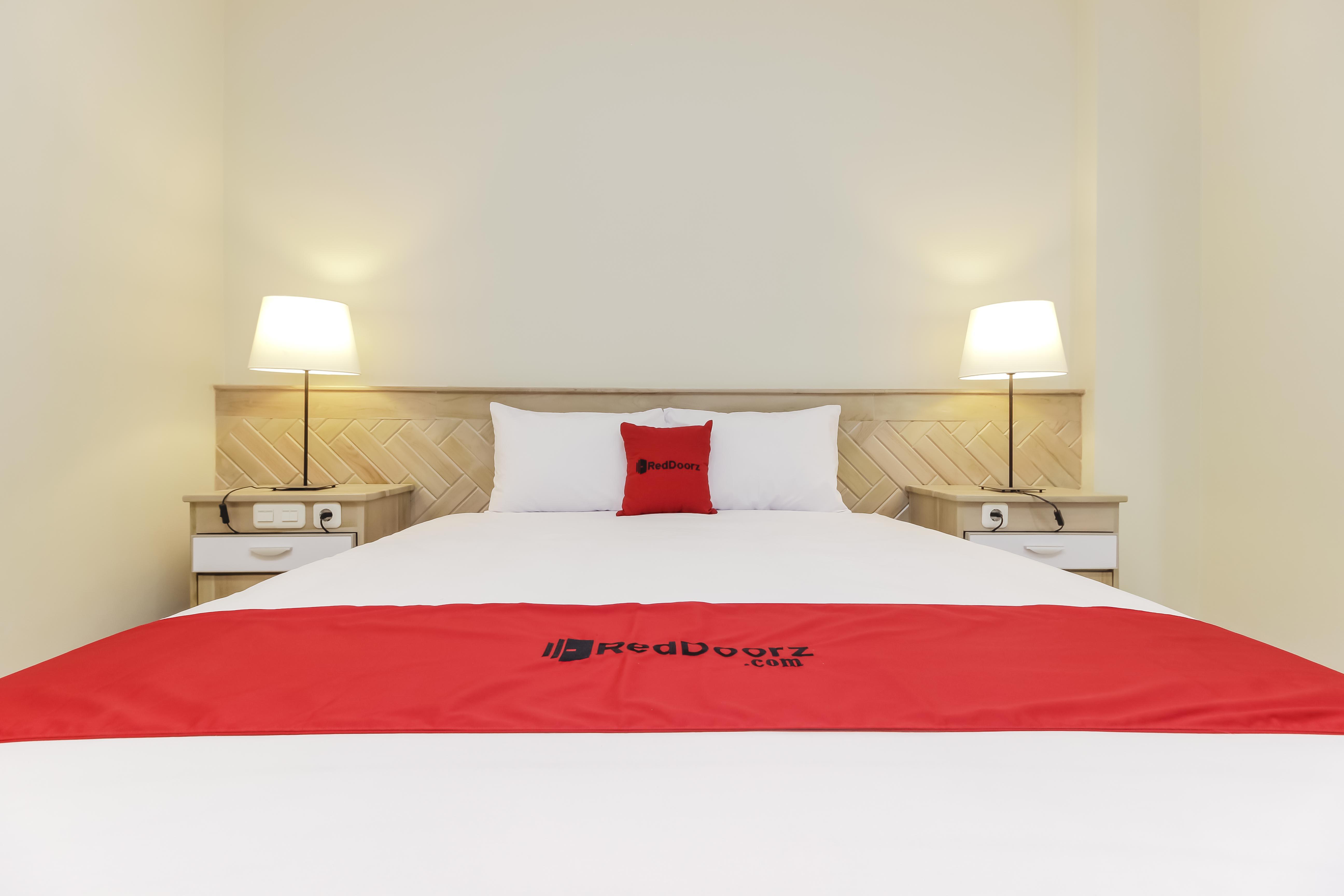 Reddoorz Premium Near Ragunan Zoo 2 Jakarta Eksteriør bilde