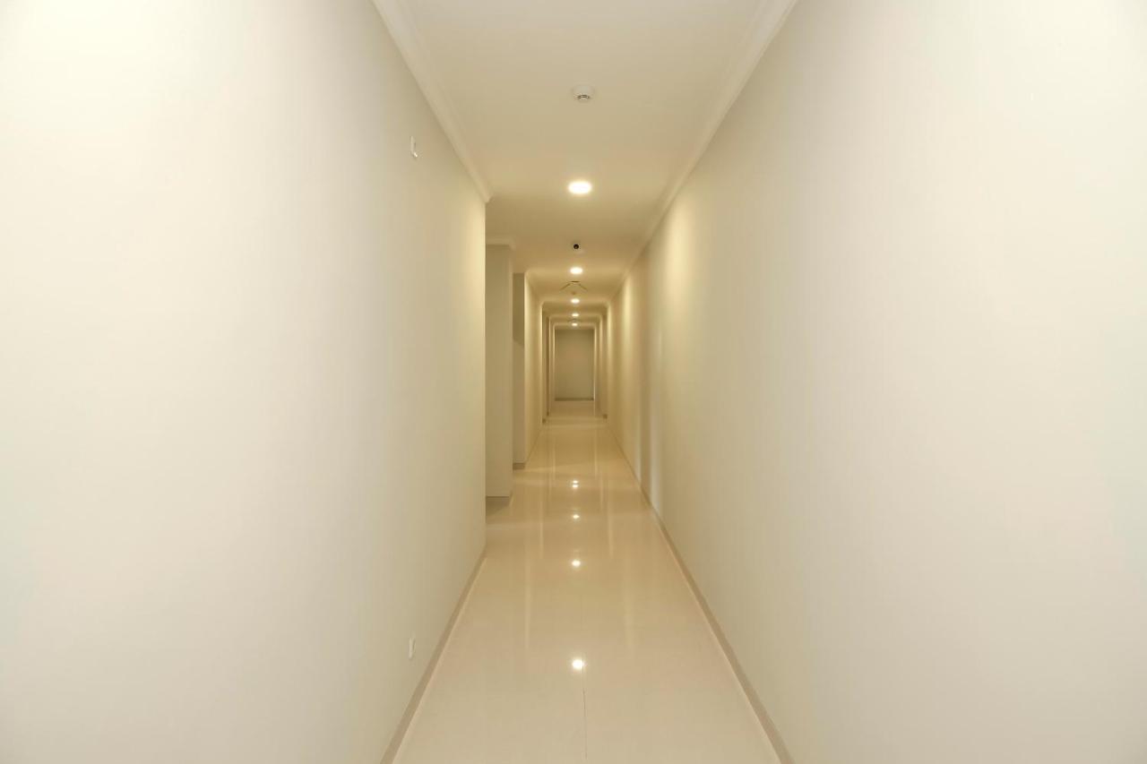 Reddoorz Premium Near Ragunan Zoo 2 Jakarta Eksteriør bilde