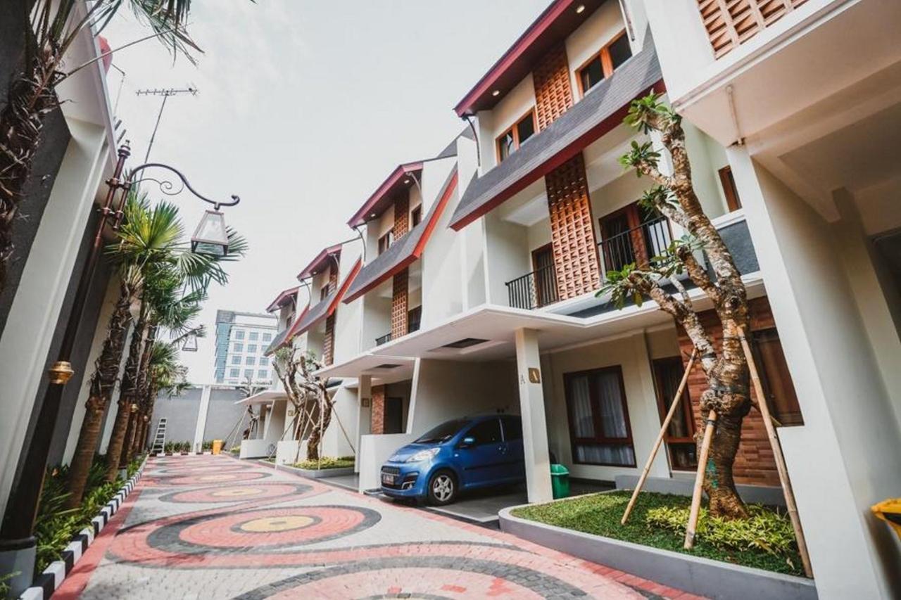 Reddoorz Premium Near Ragunan Zoo 2 Jakarta Eksteriør bilde
